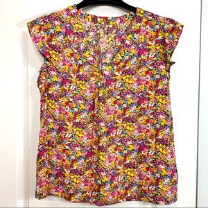 Flutter Sleeve Flowered Print Top